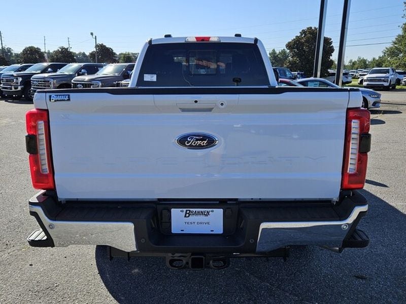 2026 Ford F-350 Super Duty Lariat - Photo 10