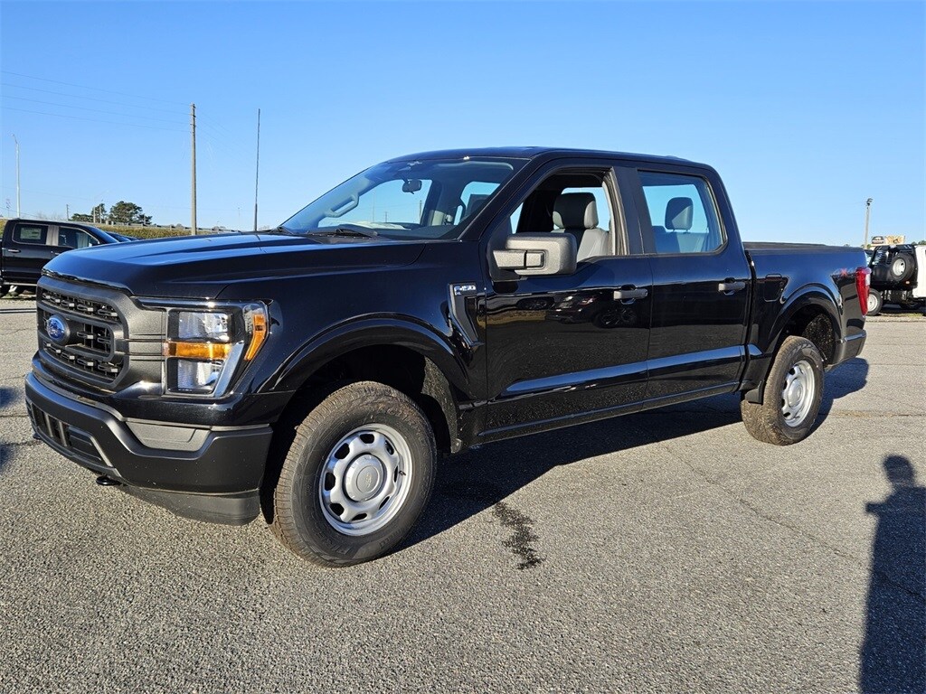 2023 Ford F-150 XL photo 3