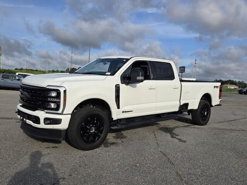 Used 2024 Ford F-350 Lariat Crew Cab
