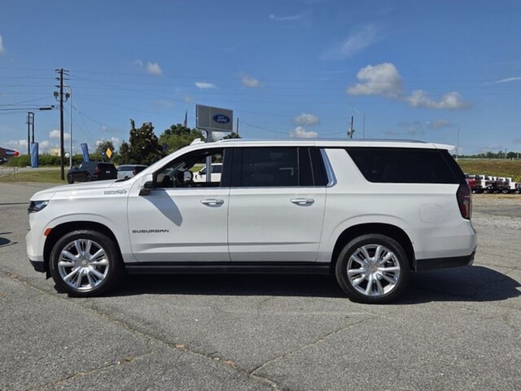 Used 2024 Chevrolet Suburban High Country Sport Utility