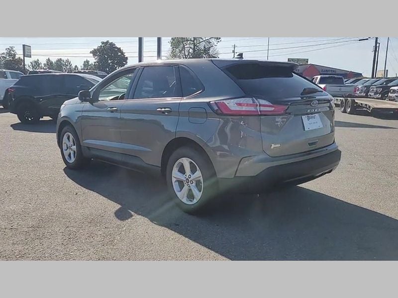 2024 Ford Edge SE - Photo 32