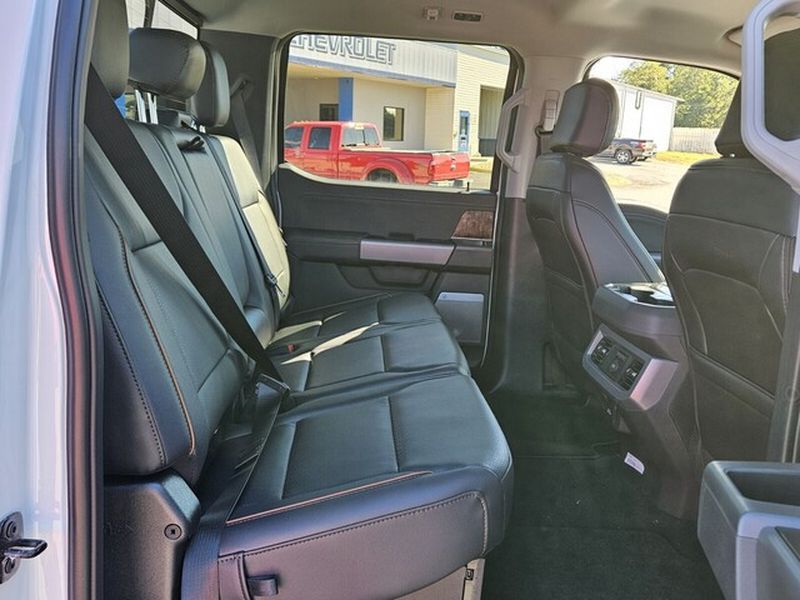 2026 Ford F-350 Super Duty Lariat - Photo 14