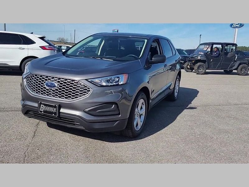2024 Ford Edge SE - Photo 38