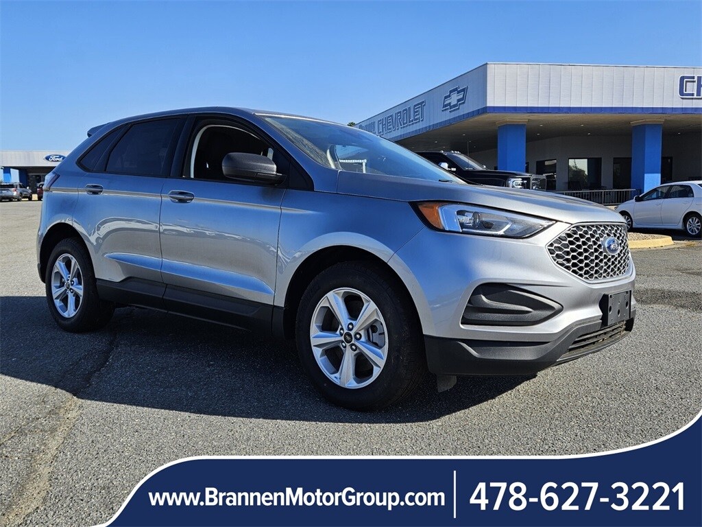2024 Ford Edge SE's photo
