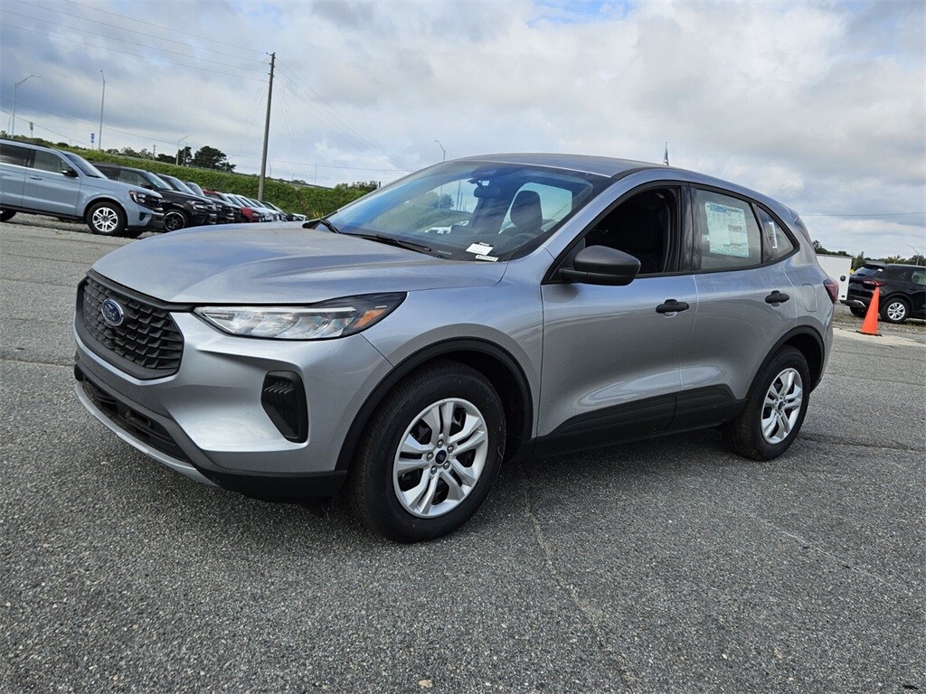 2024 Ford Escape Base photo 3