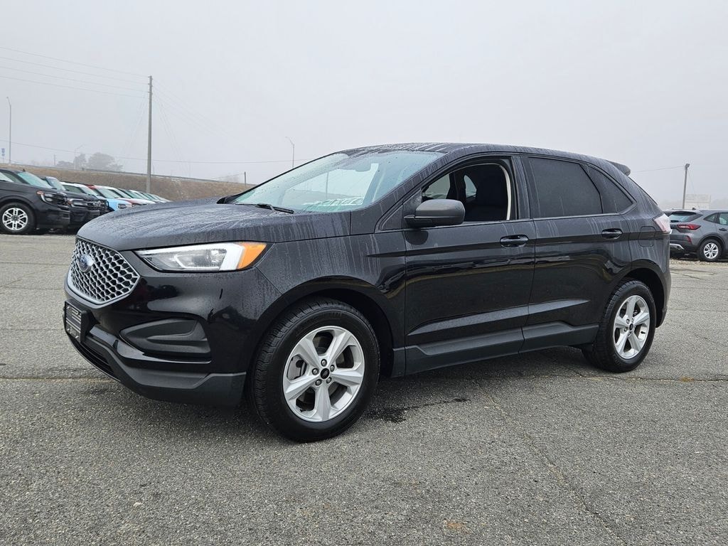 New 2024 Ford Edge SE SUV