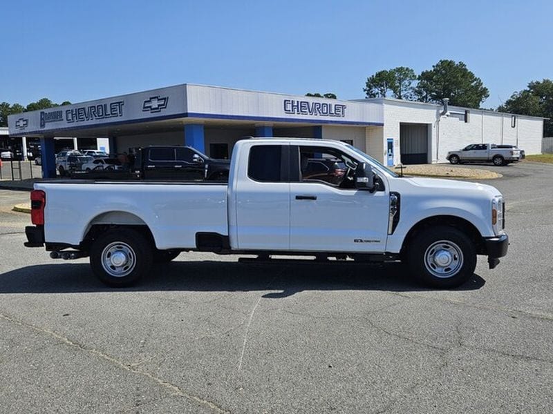 2026 Ford F-350 Super Duty XL - Photo 12