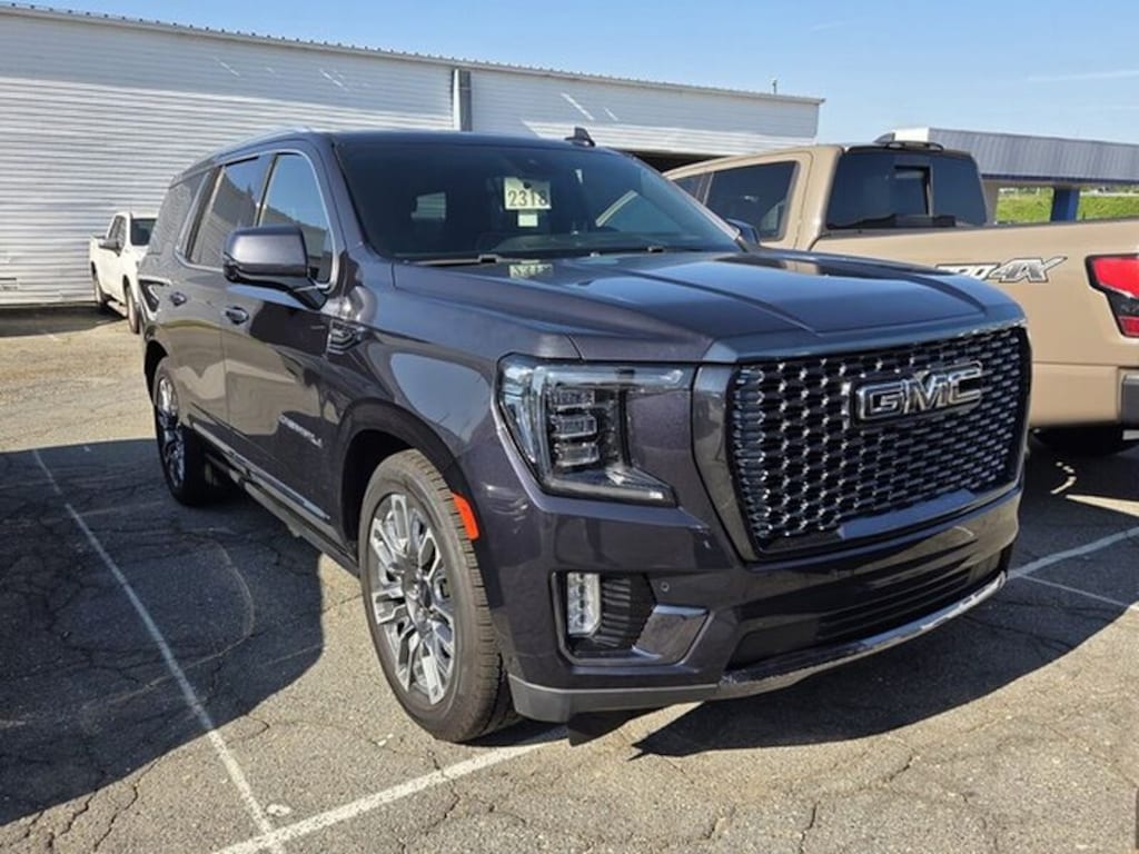 Used 2023 GMC Yukon Denali Ultimate Sport Utility