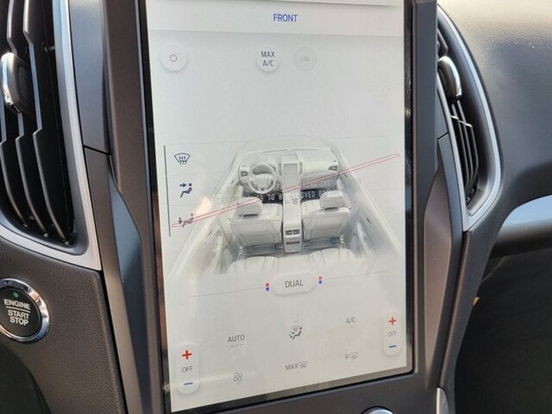 2024 Ford Edge SE - Photo 21