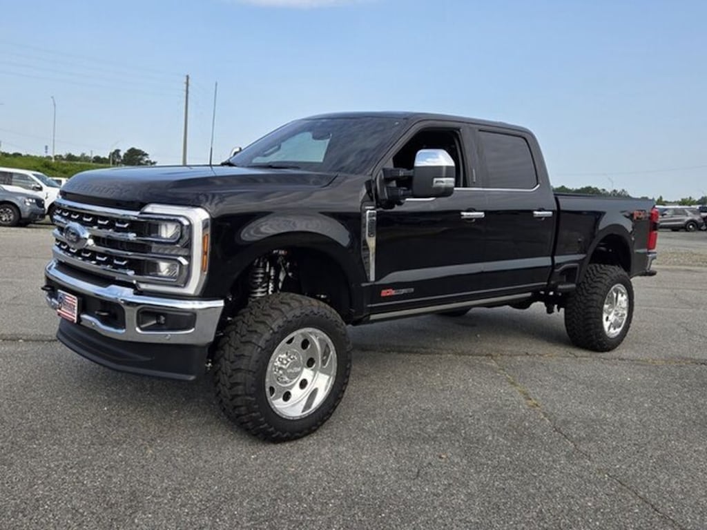 New 2026 Ford F-250 Lariat Crew Cab