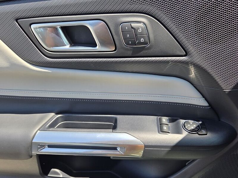 2025 Ford Mustang GT Premium Fastback - Photo 27