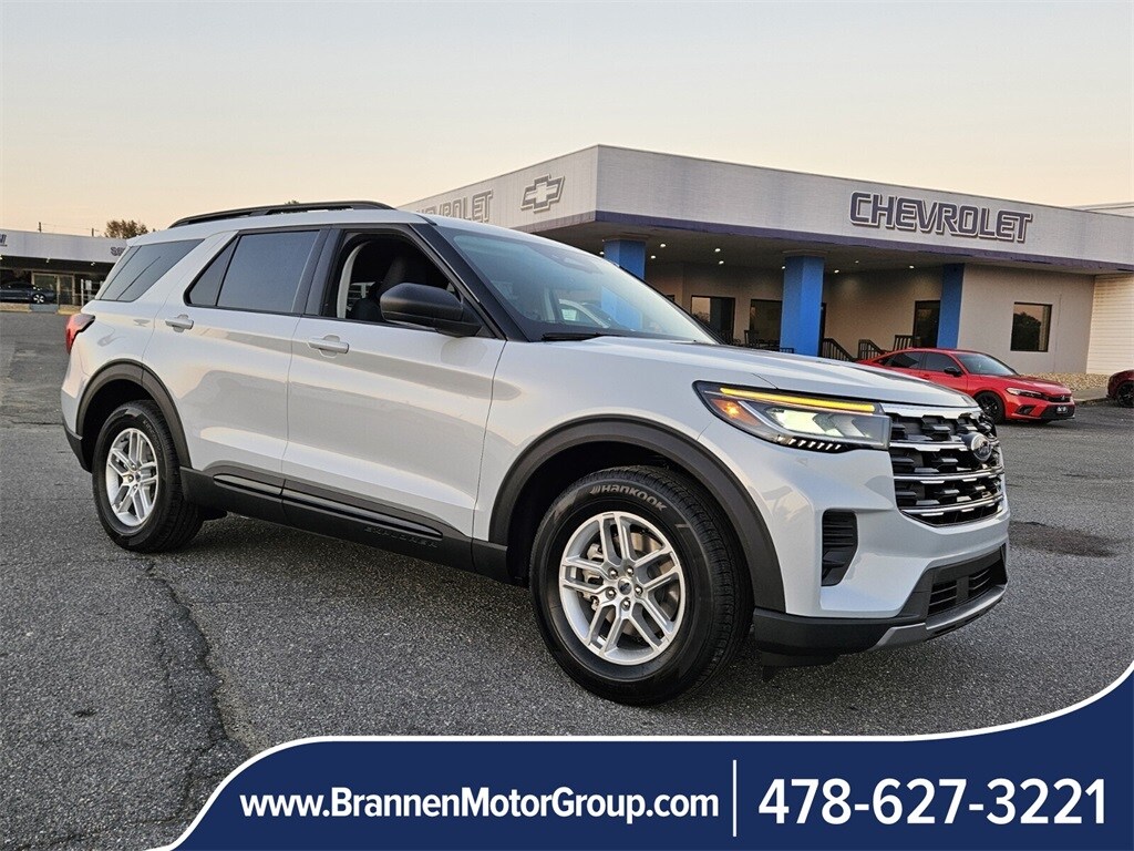 2026 Ford Explorer's photo
