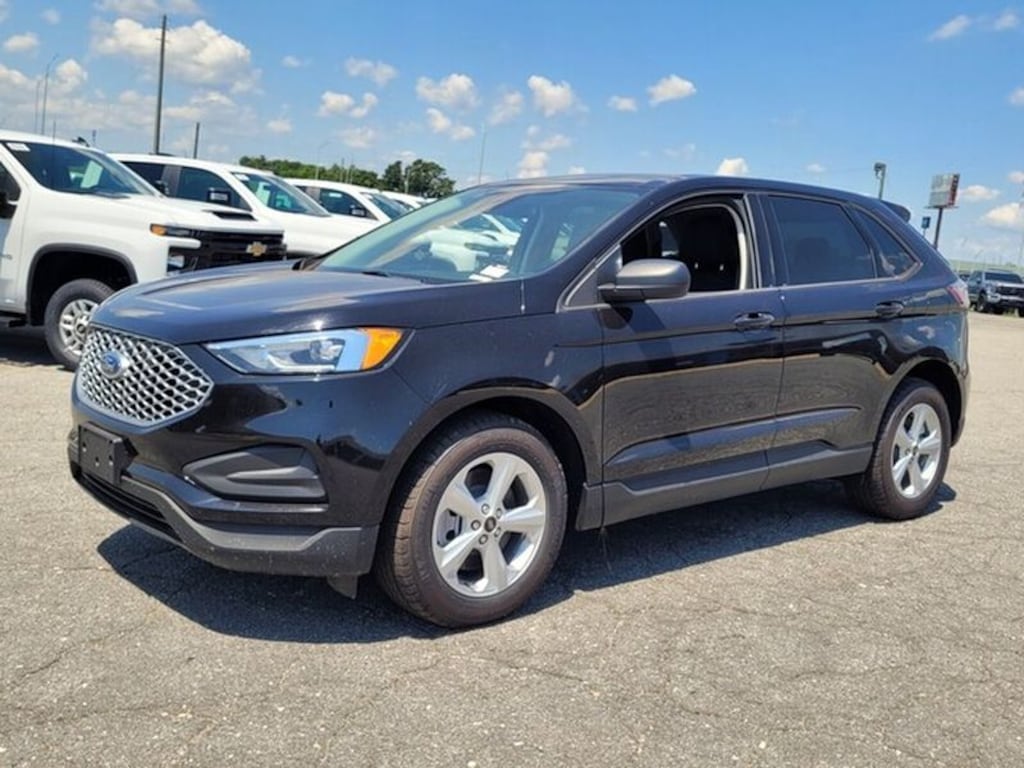 New 2024 Ford Edge SE Sport Utility