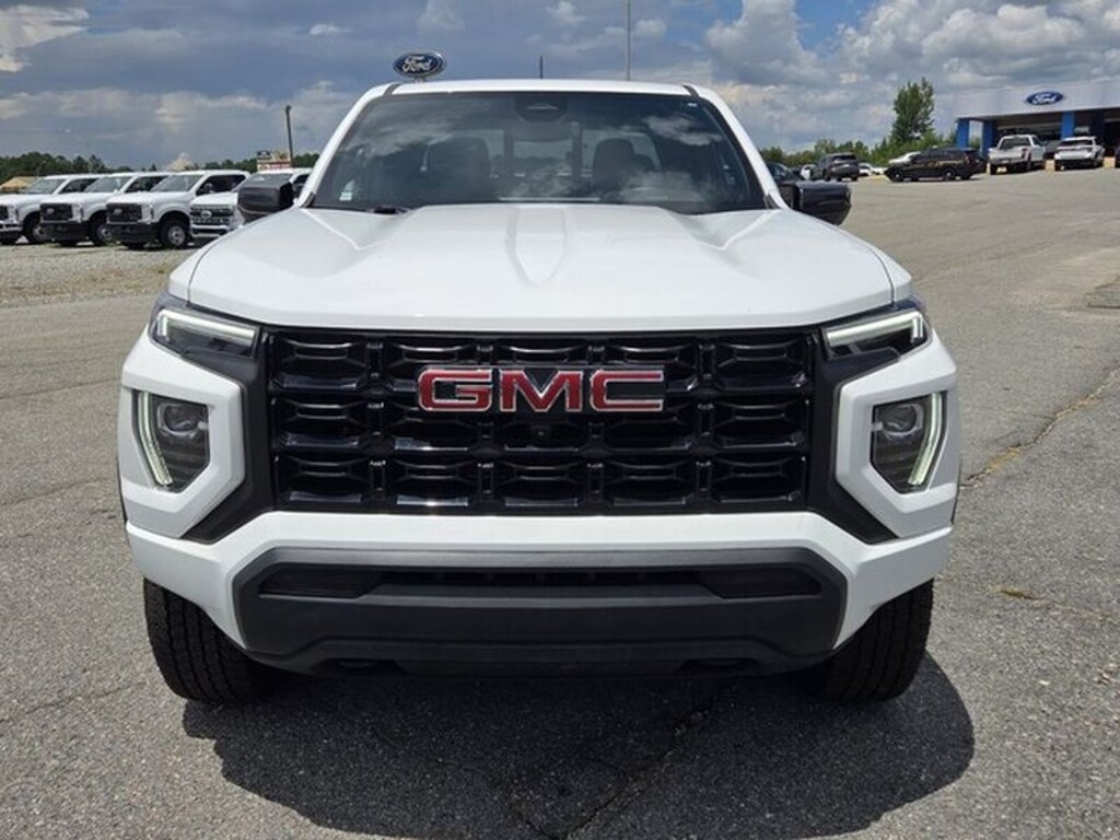 Certified 2025 GMC Canyon 2WD Elevation Crew Cab