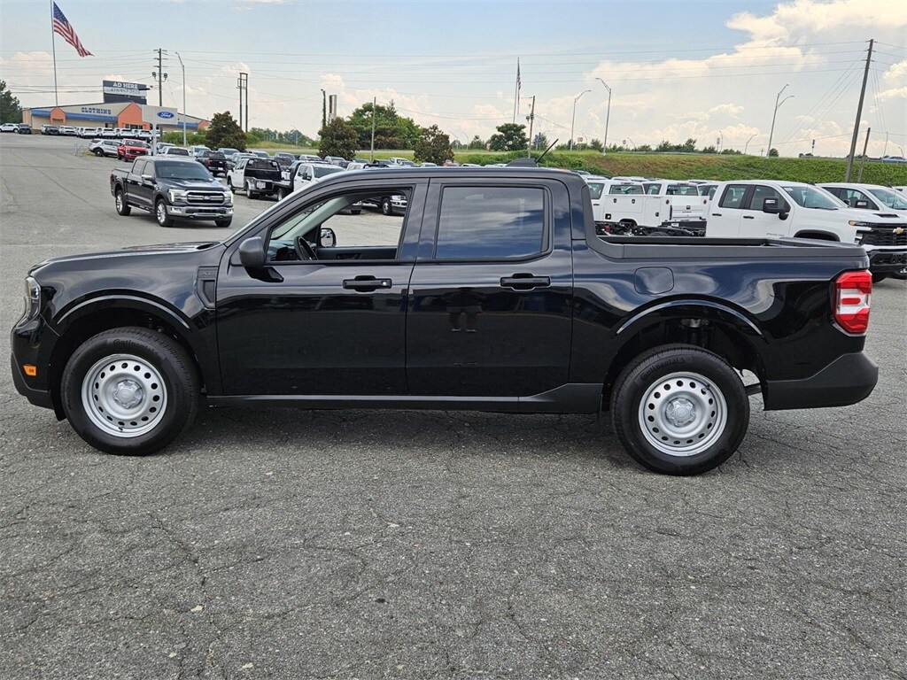 2025 Ford Maverick XL photo 4