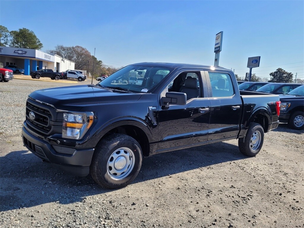 2023 Ford F-150 XL photo 3