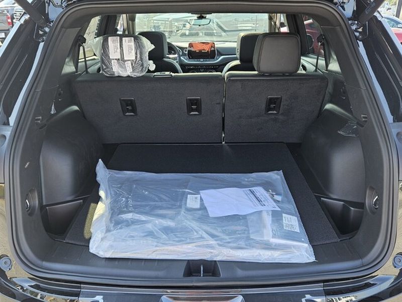 2025 Chevrolet Blazer Premier - Photo 13