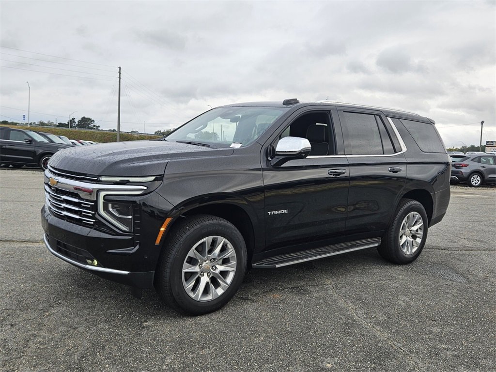 2025 Chevrolet Tahoe Premier photo 3