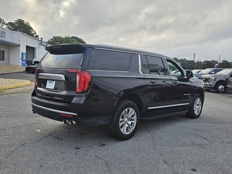2024 GMC Yukon XL Denali - Photo 15