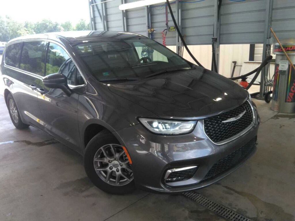 2023 Chrysler Pacifica