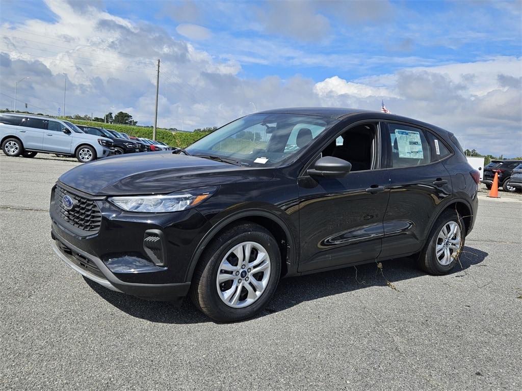 Used 2024 Ford Escape Base SUV