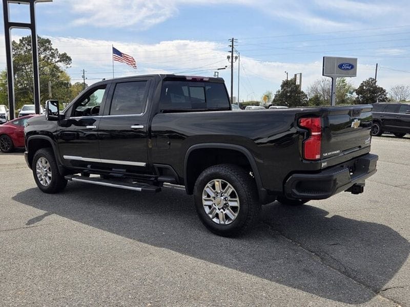 2026 Chevrolet Silverado 2500 HD High Country - Photo 9