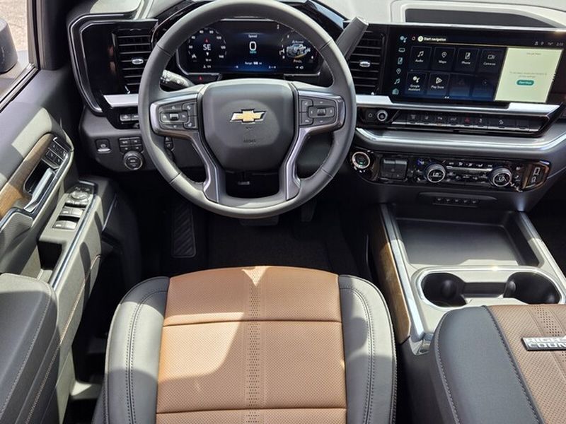 2026 Chevrolet Silverado 2500 HD High Country - Photo 7