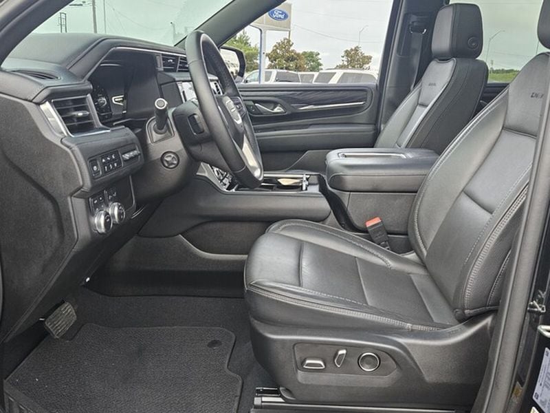 2024 GMC Yukon XL Denali - Photo 5