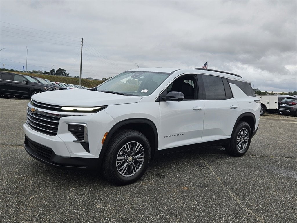 New 2026 Chevrolet Traverse LT SUV