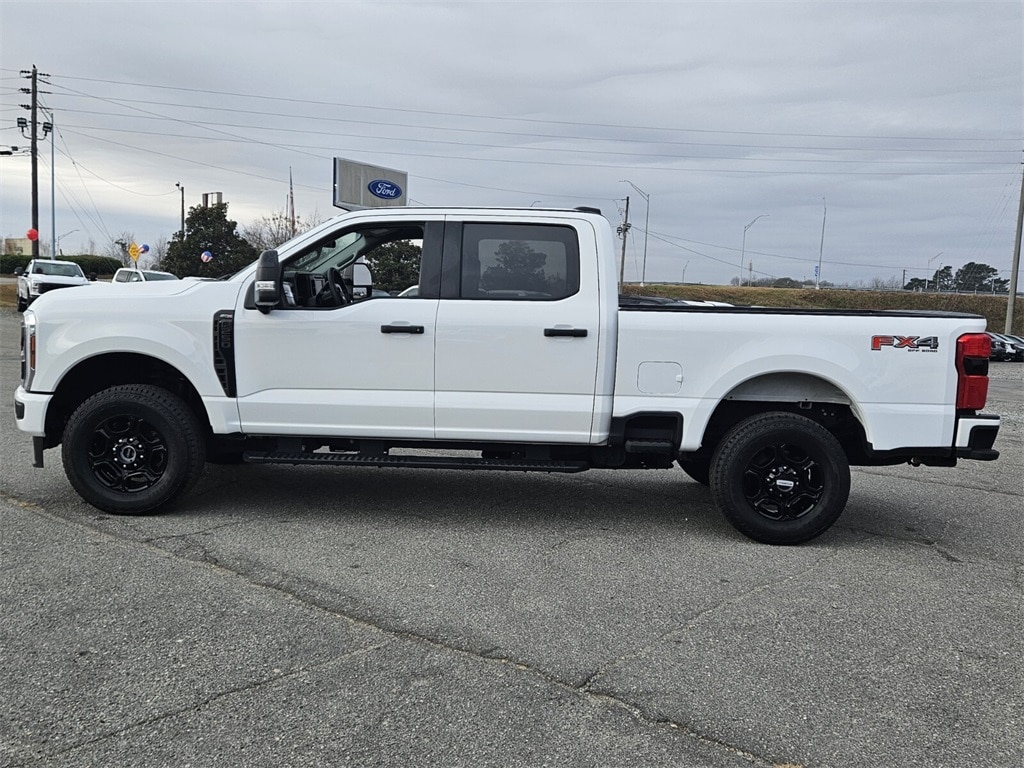 Used 2024 Ford F-250SD XL Truck