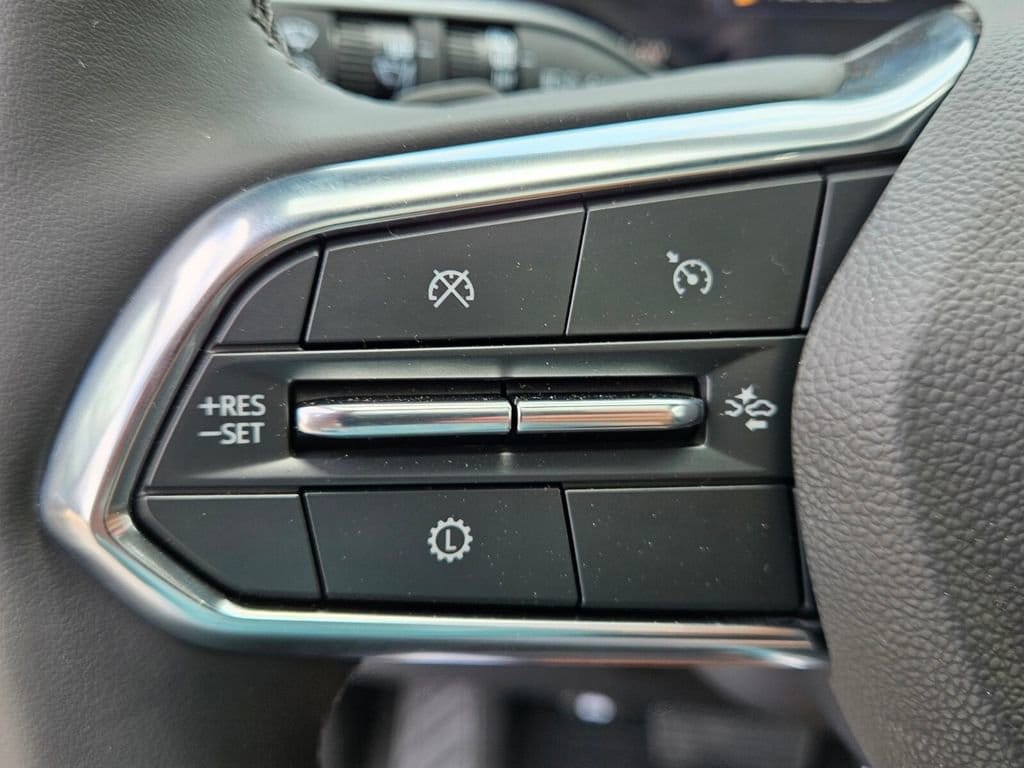 2025 Chevrolet Suburban Premier - Photo 25