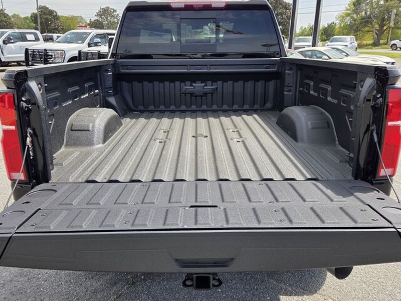 2026 Chevrolet Silverado 2500 HD High Country - Photo 13