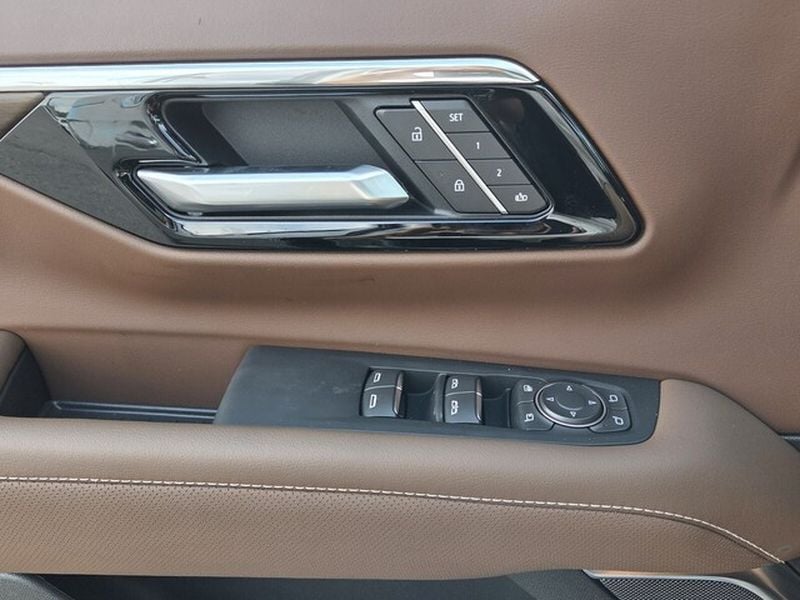 2026 Chevrolet Suburban High Country - Photo 29