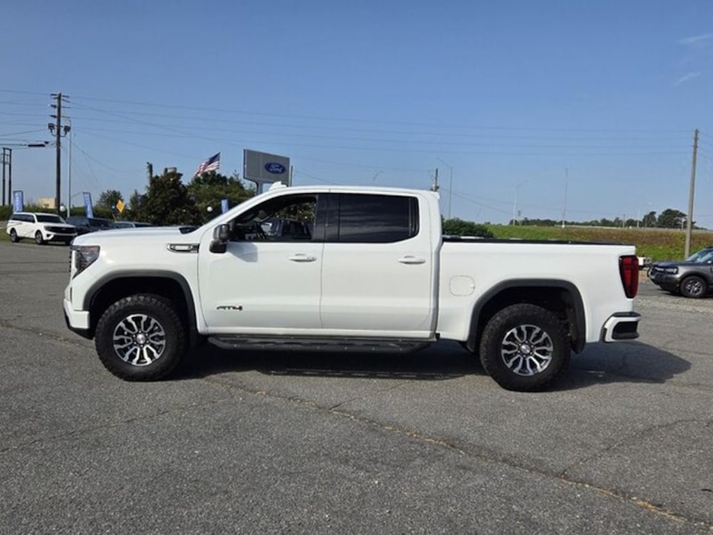 Used 2022 GMC Sierra 1500 AT4 Truck