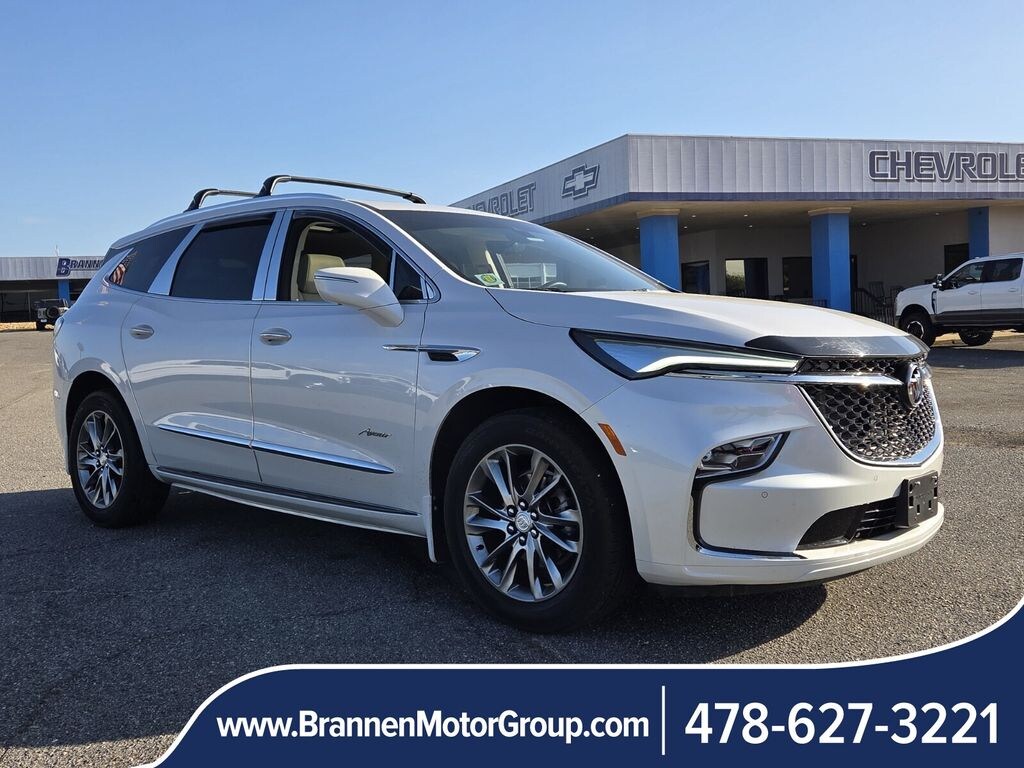Used 2022 Buick Enclave Avenir SUV