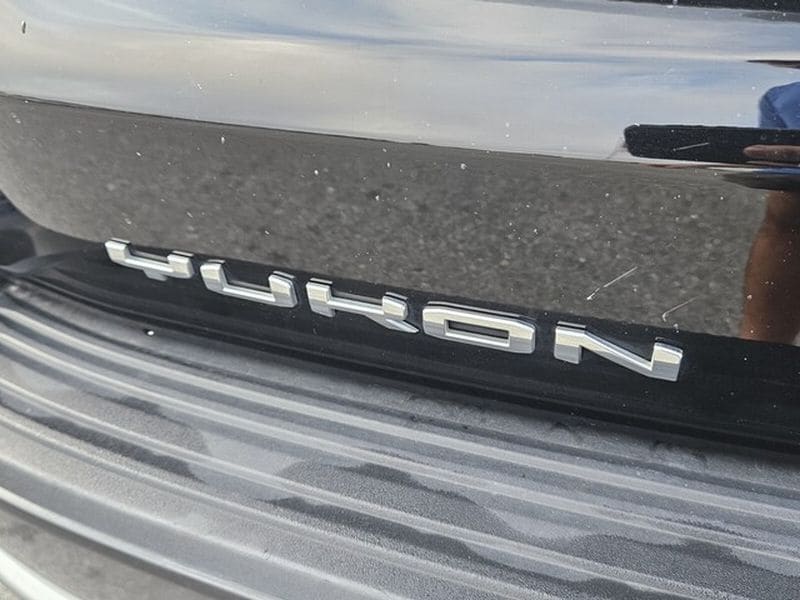 2024 GMC Yukon XL Denali - Photo 12