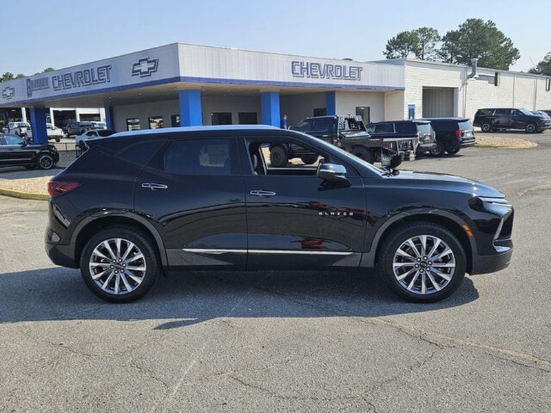 2025 Chevrolet Blazer Premier - Photo 16