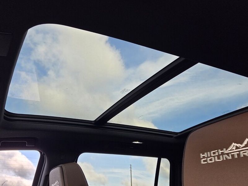 2026 Chevrolet Suburban High Country - Photo 20