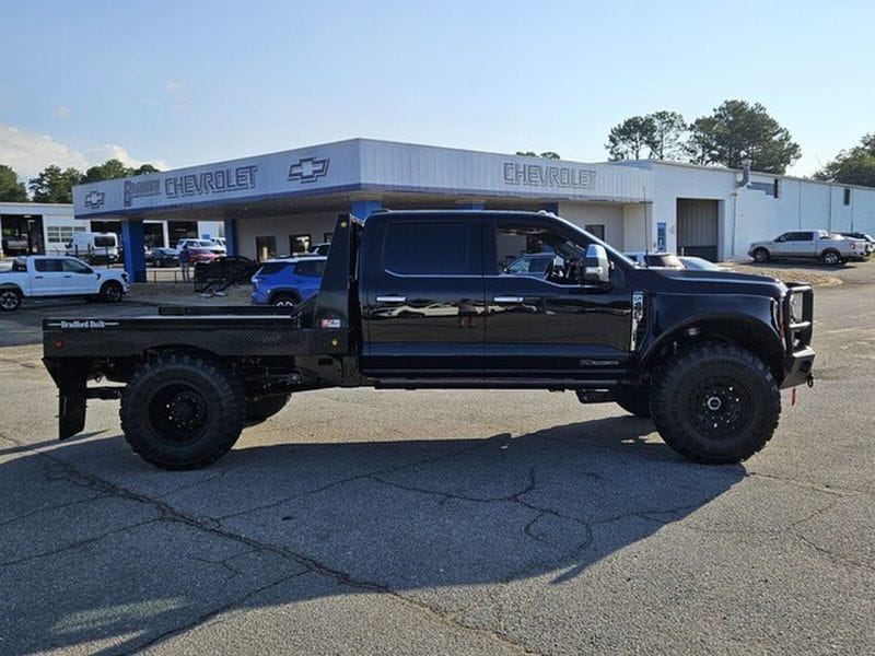 2025 Ford F-450 Super Duty Lariat - Photo 10