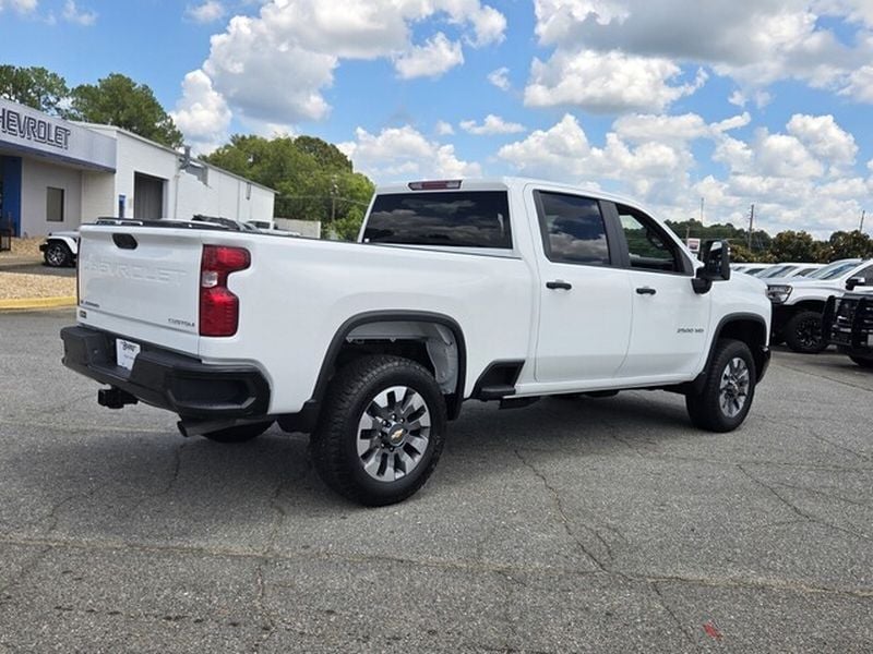 2026 Chevrolet Silverado 2500 HD Custom - Photo 14