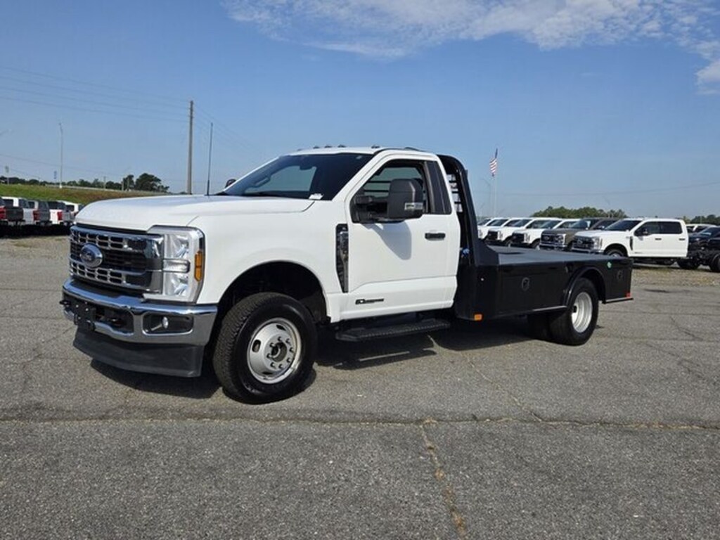 Used 2024 Ford Super Duty F-350 DRW XL
