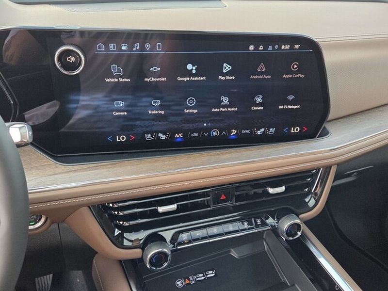 2026 Chevrolet Suburban High Country - Photo 21