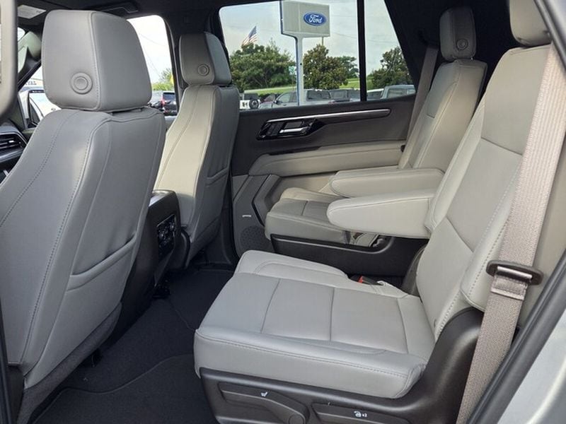 2026 Chevrolet Tahoe LT - Photo 6