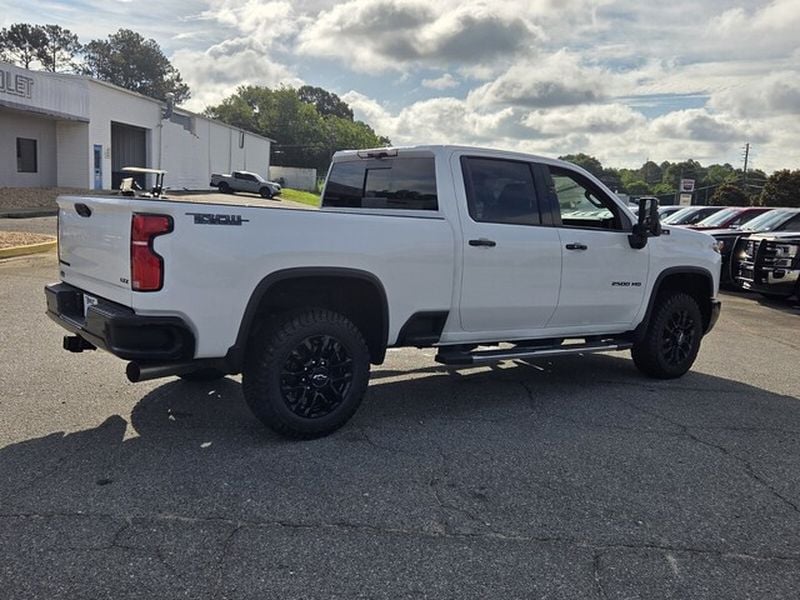 2026 Chevrolet Silverado 2500 HD LTZ - Photo 14