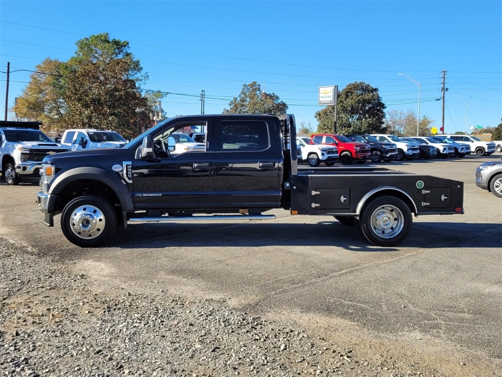 Used 2022 Ford F-550SD XLT Chassis
