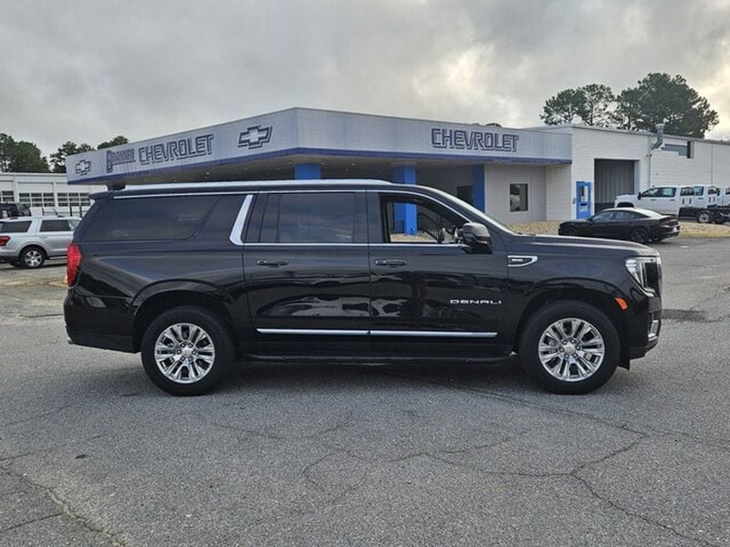 2024 GMC Yukon XL Denali - Photo 16