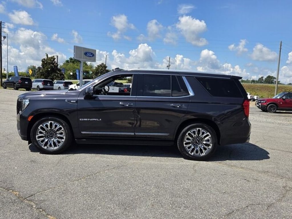 Used 2023 GMC Yukon Denali Ultimate SUV