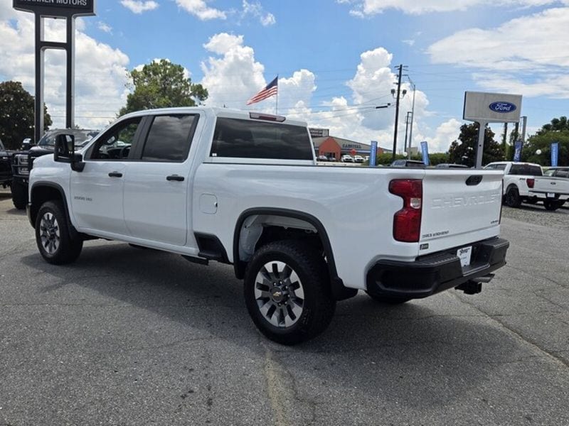 2026 Chevrolet Silverado 2500 HD Custom - Photo 9