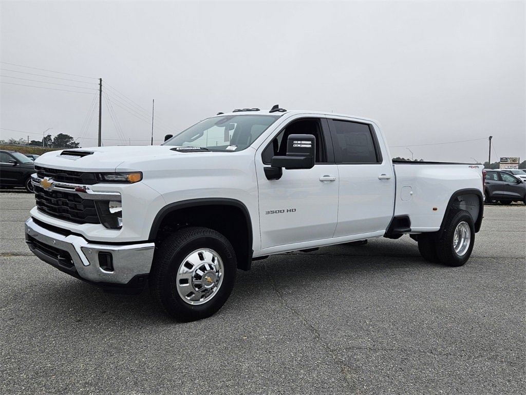 New 2026 Chevrolet Silverado 3500 HD LT DRW Truck