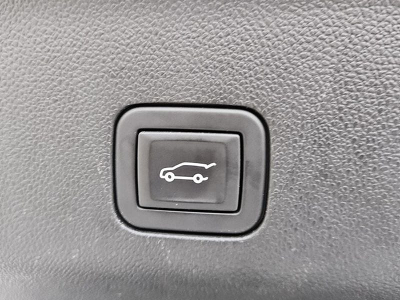 2024 GMC Yukon XL Denali - Photo 14